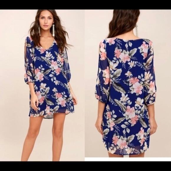Lulu's Shifting Dears Blue Floral Open Sleeve Dress - Picture 2 of 8
